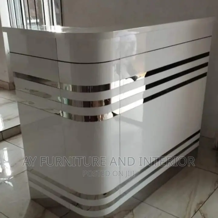 Reception Table