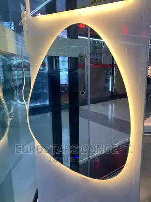 Shapeless Mirror With 3 Colours Sensor Lights
