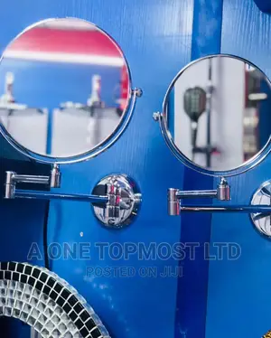 Magnifying Mirror