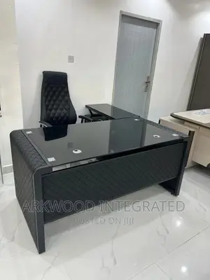 Glass Executive Office Table 1.6mitre