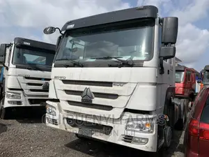Brand New Howo 400 Trialer Head (10 Tyres)