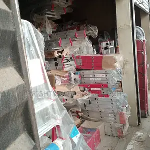 Aluminum Extension Ladder