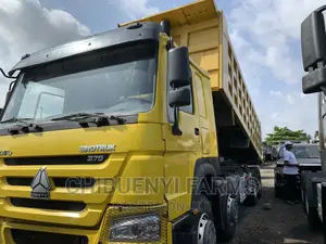 HOWO 375 TRUCK - 12tyres (45 Tons)