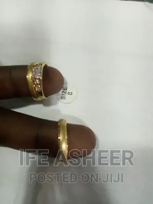 France Gold Couples Set of Wedding Ring 004 - Gold