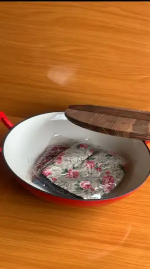 Durable Uk Wok Pan With Wooden Cover (Long Lasting Quality).