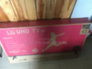 LG 45inches TV With Vibrant Colour