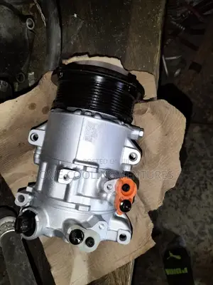 Brand New Compressor for Toyota Camry SE 2007 4plugs