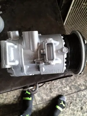 Camry Muscle 4plugs Ac Compressor Is Available for Sale