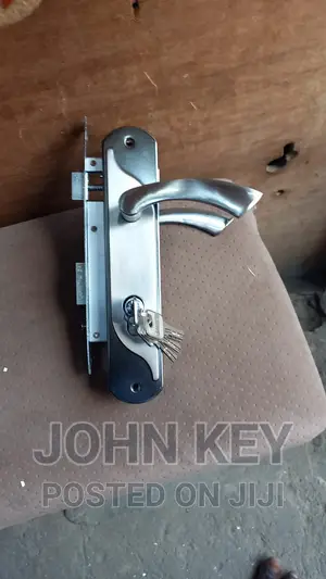 Regular Door Key