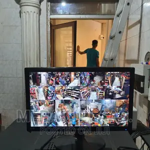 CCTV Surveillance Installer