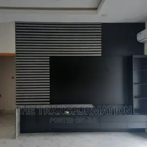 Standard TV Console