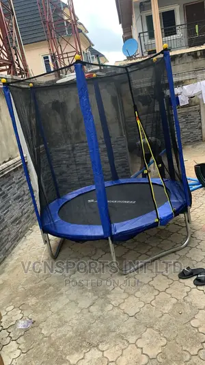 6ft Trampoline