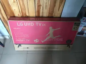 LG 45inches With Breathtaking Visuals Television