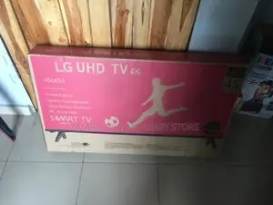 LG 45inches With Apps Seamlessly TV 2023