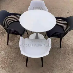Restaurant Chairs With Tables