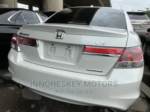 Honda Accord 2010 White