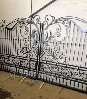 Design Wrought Iron Gate