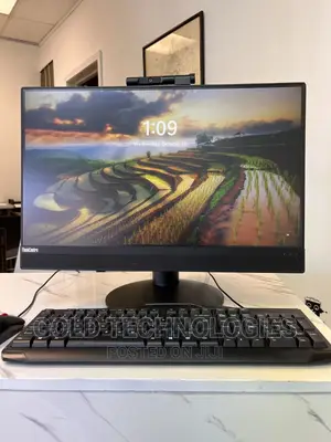 Desktop Computer Lenovo V530 AIO 4GB Intel Core I5 HDD+SSD 500GB