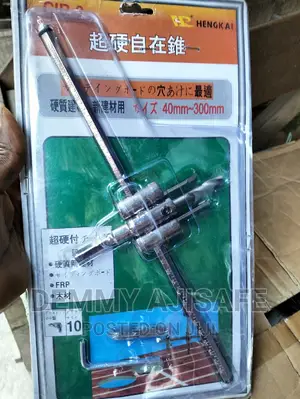 Adjustable Hole Cutter