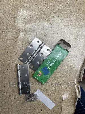 Thick “4” Butterfly Hinges