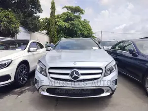 Mercedes-Benz GLA 250 2017 Gray