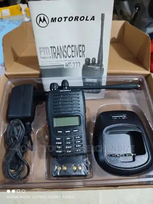 Motorola MT-777 Walkie-Talkie
