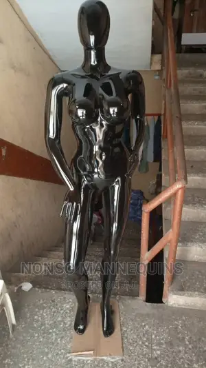 Size 12 Glossy Black Female Display Detachable Dummy