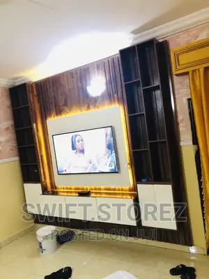 Swift Elegant Wall Panel