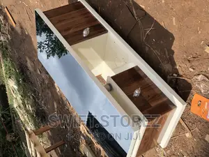 Swift Luxury Center Table