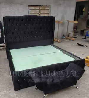 Bedframe 6 by 6 With Footrest