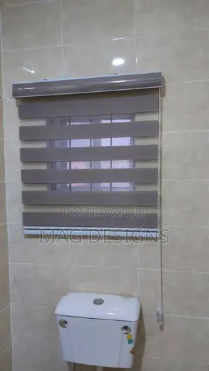 High Quality Window Blind(Free Delivery)