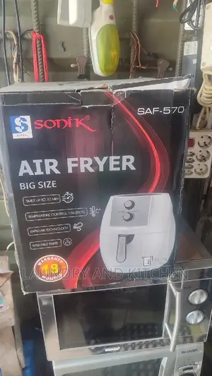 Big Size Sonik Air Fryer Up to 30min With a Washable Part