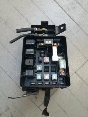 Honda Civic 2000 Model Engine Fuse Box