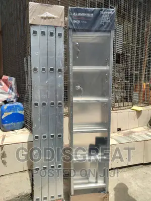 24ft 4/6 Foldable Ladder