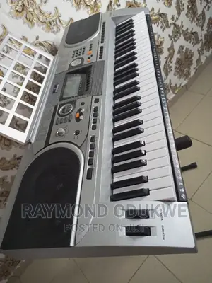 Yamaha PSR Portable Keyboard Piano