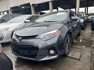 Toyota Corolla 2016 Gray