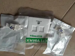 Double Faceplate With Module