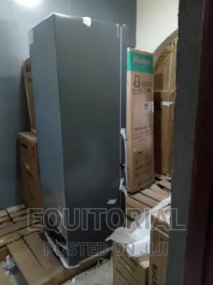 Quality Hisense Double Door Refrigerator 264litres