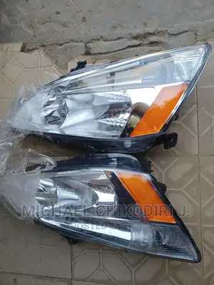 Headlamp for Honda Accord 2003/2006 Model