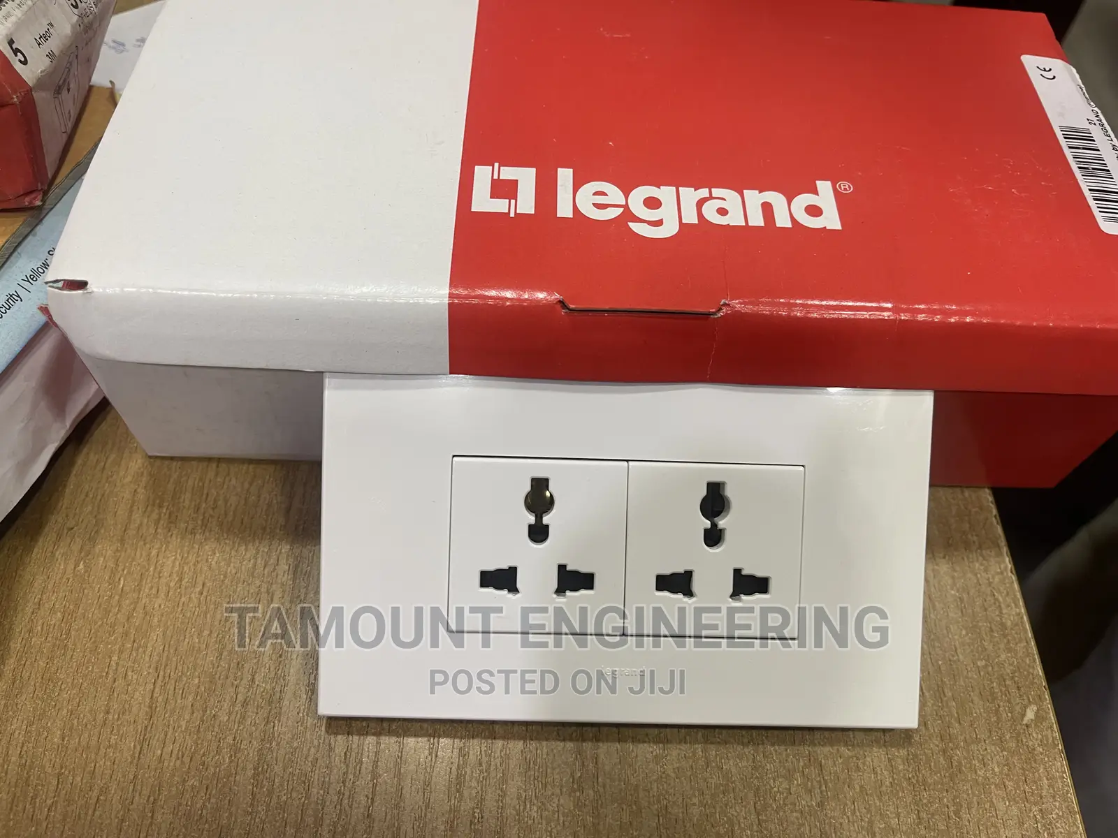 Double Socket 13A Unswitch