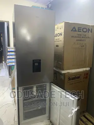 Hisense Ref35dcb-Rd 264L Refrigerator With Water Dispenser