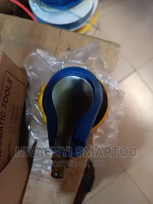Pneumatic Sanding Machine