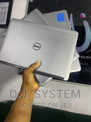 Laptop Dell Latitude E7240 8GB Intel Core I7 SSD 256GB