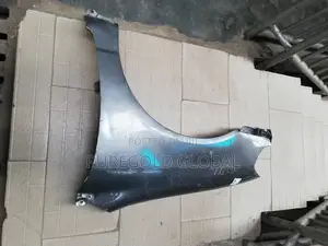 Corolla 03 and 05 Fender