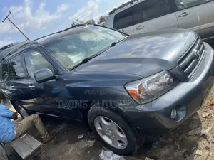 Toyota Highlander Limited V6 2007 Gray