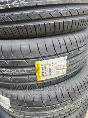 235/65r17 Dunlop Tyre