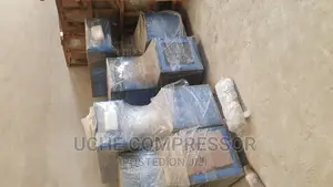 Pet Blowing Machine