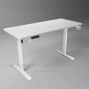 Game Table (Adjustable)