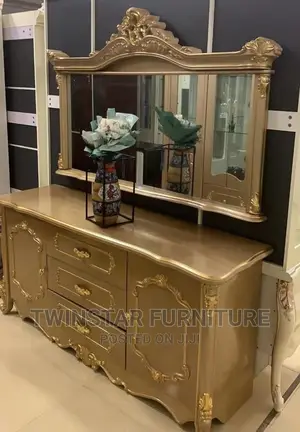 Modern Mirror Console