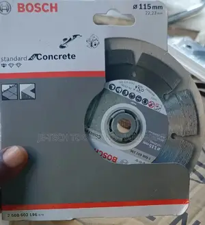 Bosch Professional Diamond Cutting Disc Standard for Concret